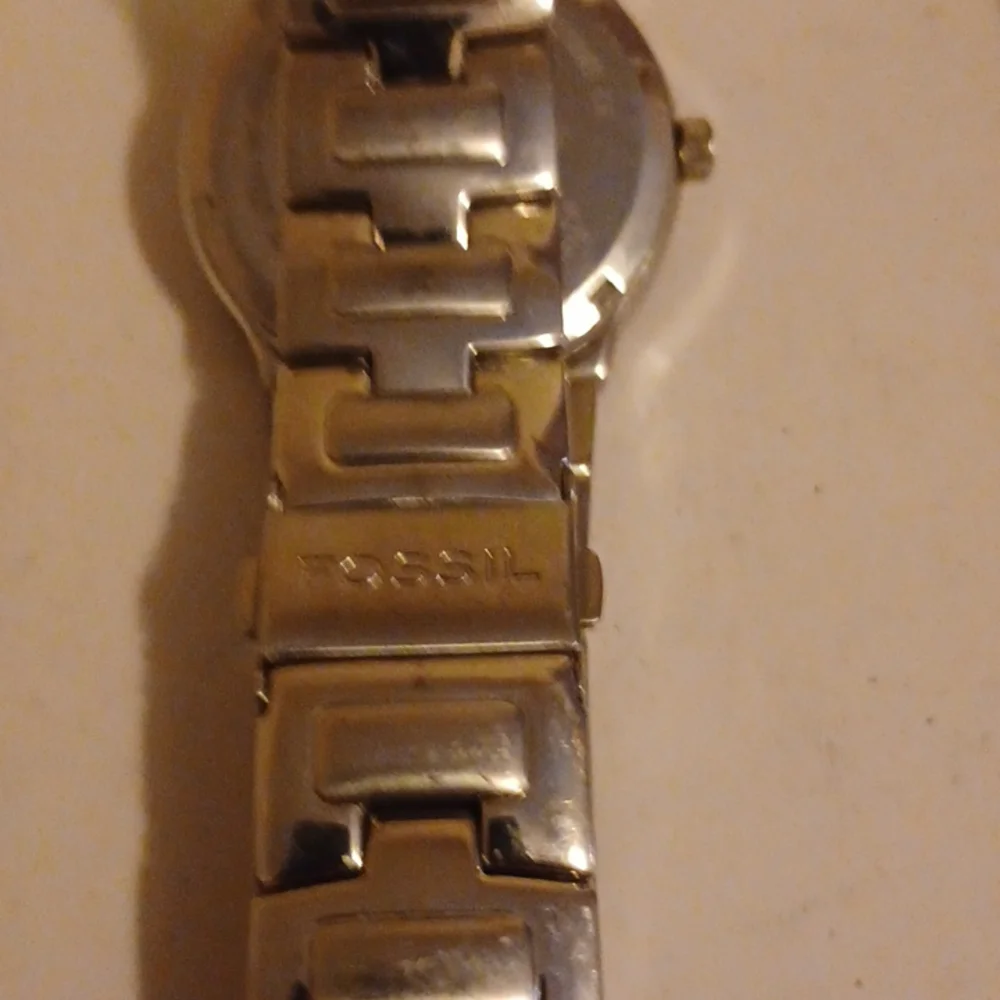 Watch - Picture 4 of 4